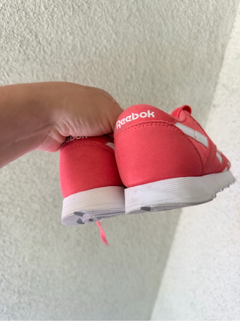 Reebok Kids Coral Pink Low-Top Sneakers with White Accents - Picture 8 of 9